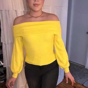 Yellow off the shoulder Balloon sleeve sweater